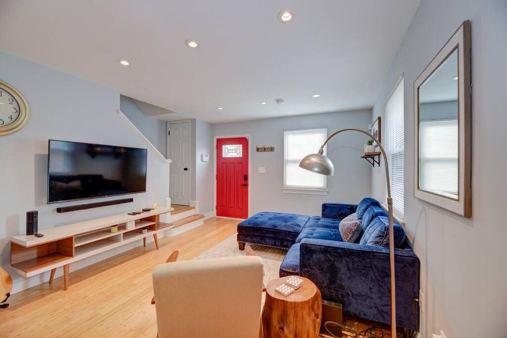Red Door Rendezvous Villa Washington Exterior photo